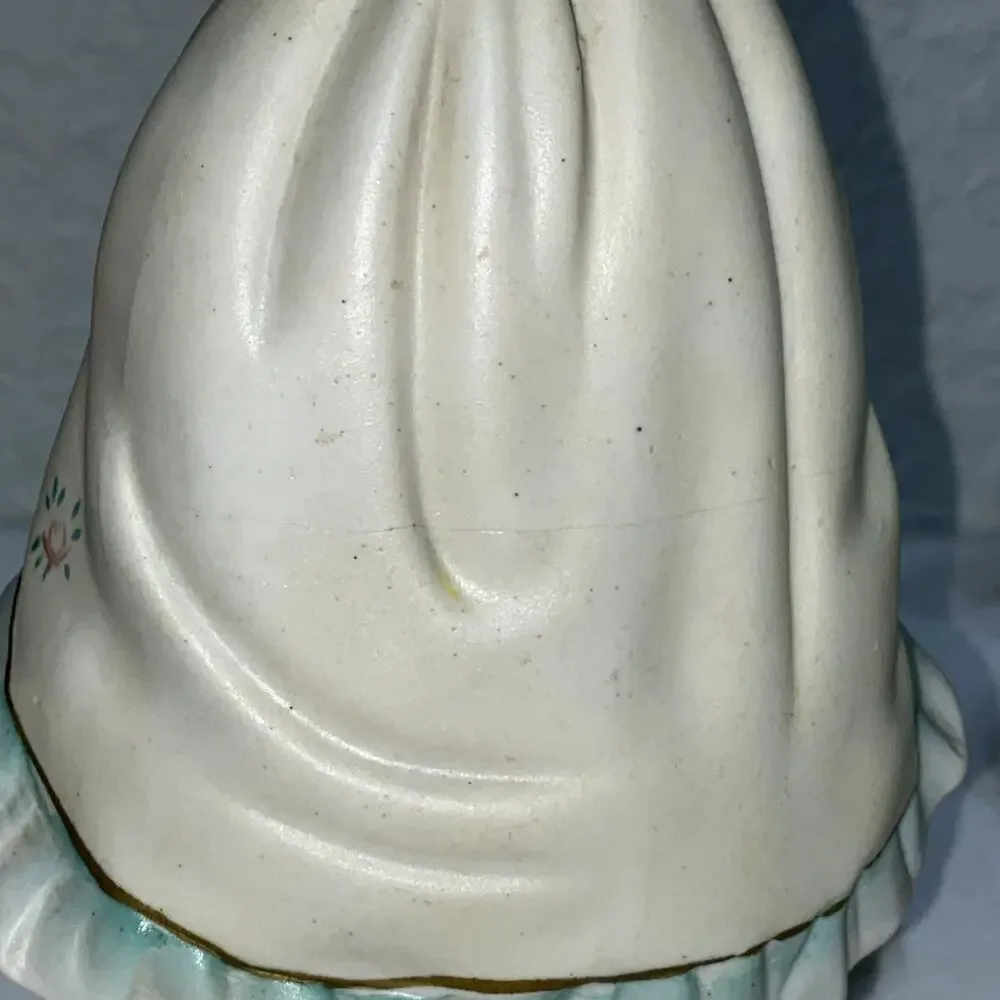 Vintage Made In Occupied Japan‎ Figurines Bisque Colonial Courting Couple 10.5”